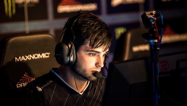 【赛后战报】仍存希望，FPX横扫TT仍有晋级登峰组的机会